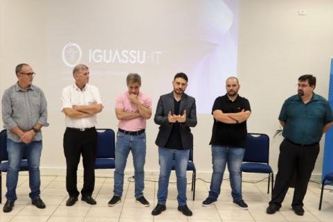 APL Iguassu-IT elege diretoria em evento com business talk